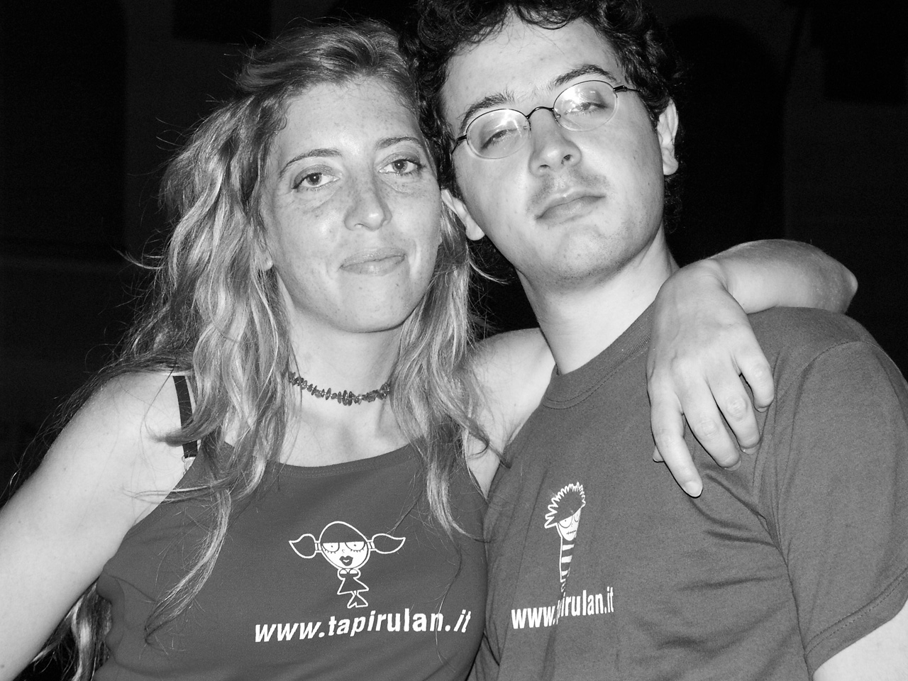 La tapirugirl Elena tenta di sedurre il Gran Notaio Juan