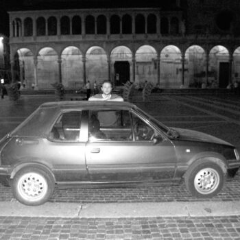 Il furgone di tapirulan è pronto per essere caricato dallo Zino