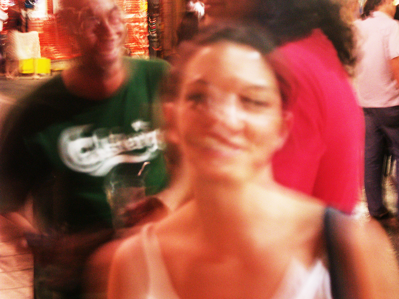 Una ragazza simpatica