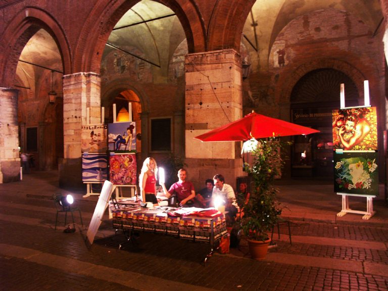 Il nostro stand a fine serata...