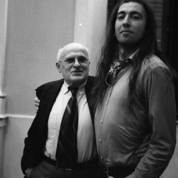 Tony Wolf e French