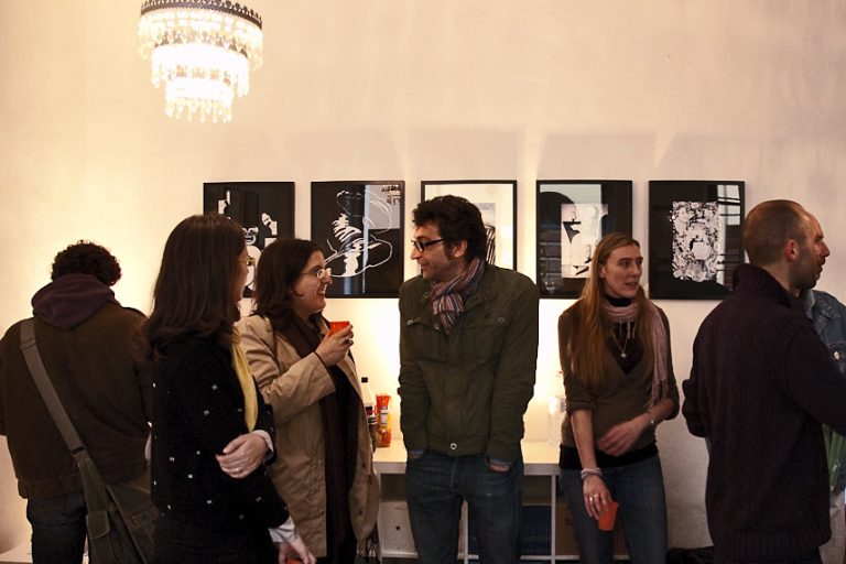 Souvlaki da guardare - Le illustrazioni del libro in mostra nello Spazio Tapirulan