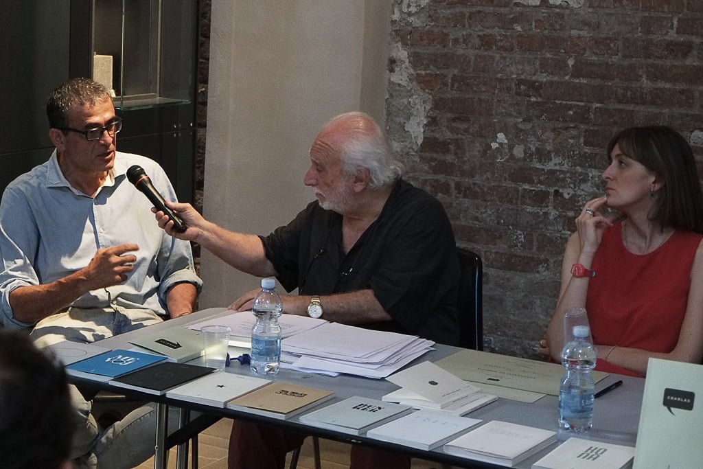 Presentazione di Charlas