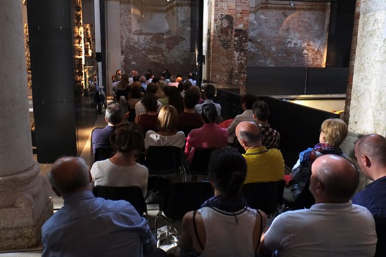 Presentazione di Charlas