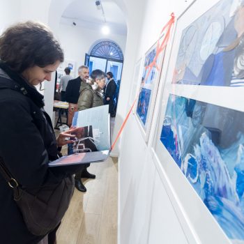 More - Mostra di Victoria Semykina