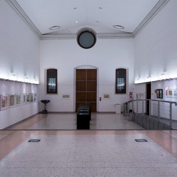 Allestimento mostra di Tony Wolf a Cividale del Friuli