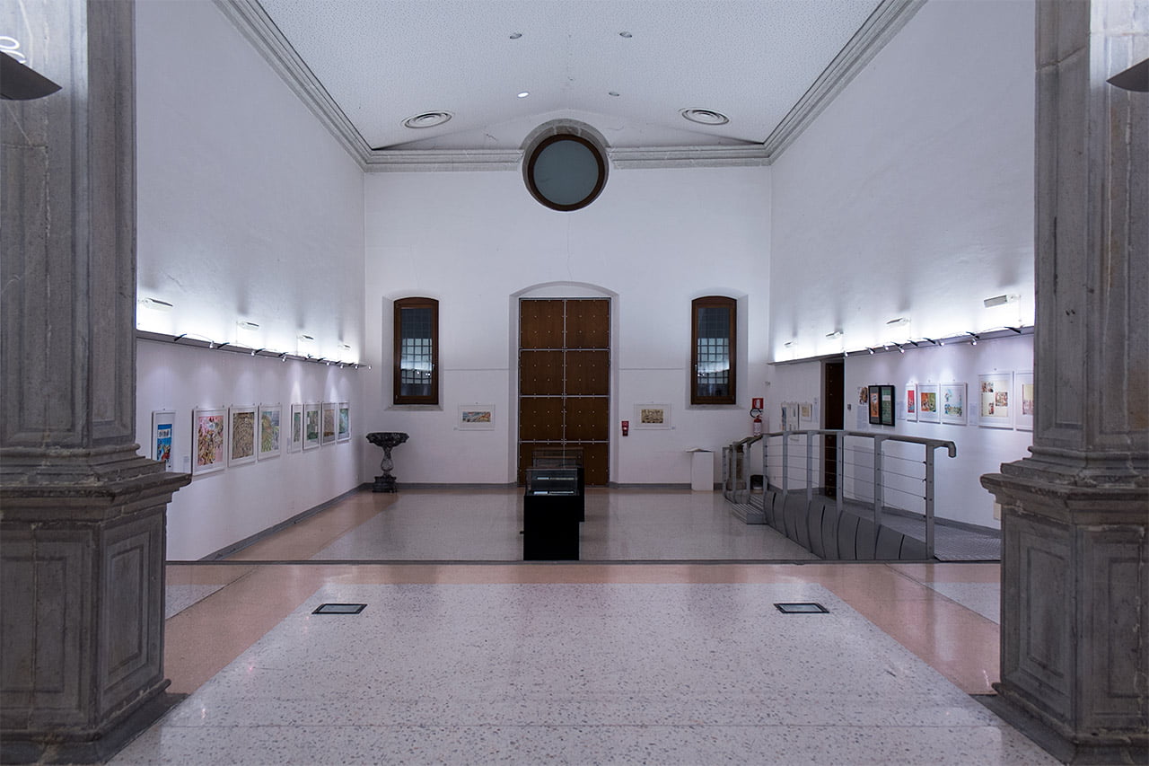 Allestimento mostra di Tony Wolf a Cividale del Friuli