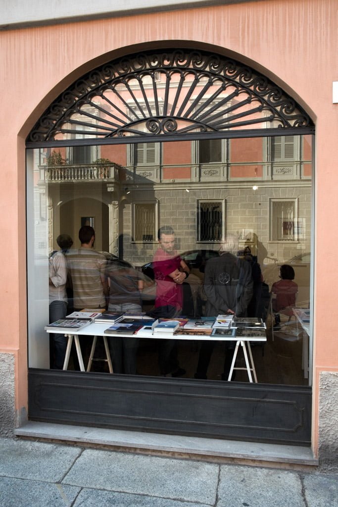 La vetrina dello Spazio Tapirulan