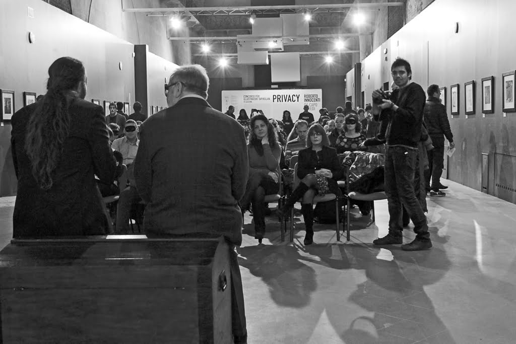 Inaugurazione mostra Privacy e Da capo a piedi di Roberto Innocenti