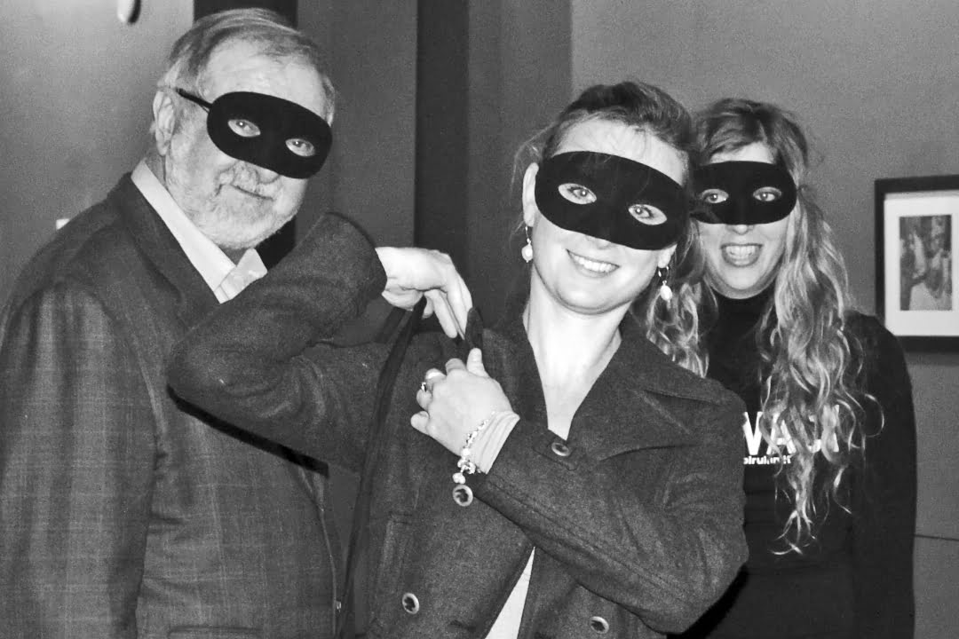 Inaugurazione mostra Privacy e Da capo a piedi di Roberto Innocenti