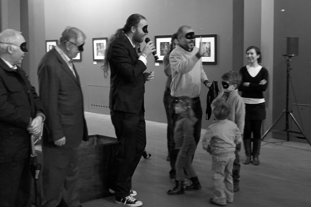 Inaugurazione mostra Privacy e Da capo a piedi di Roberto Innocenti