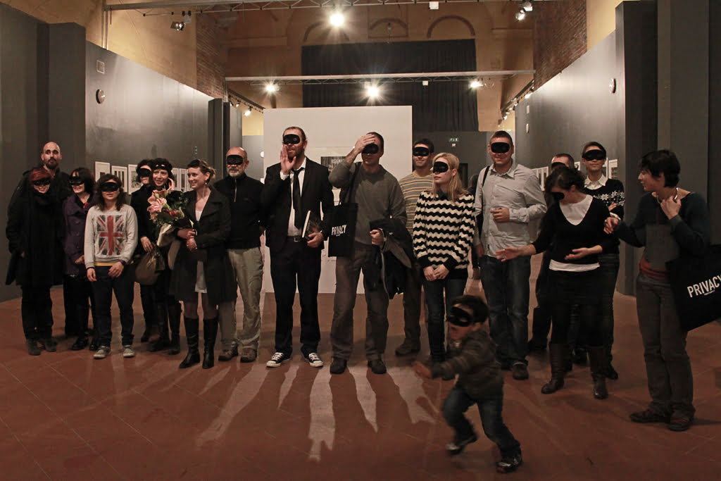 Inaugurazione mostra Privacy e Da capo a piedi di Roberto Innocenti