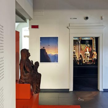Allestimento della mostra Twist di Davide Bonazzi al Museo Garda di Ivrea